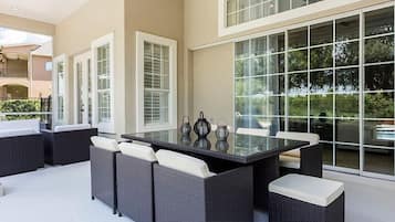 Family Villa, 6 Bedrooms, Golf View, Garden Area | Terrace/patio