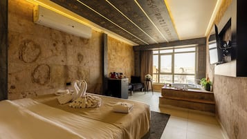 Junior Suite With Pyramid View Balcony | 1 bedroom, free minibar, in-room safe, blackout drapes