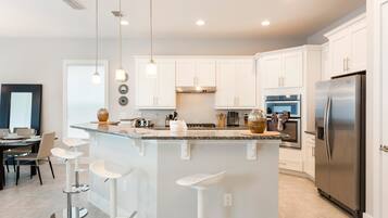 Family Villa, 5 Bedrooms, Golf View, Garden Area | Private kitchen | Fridge, microwave, stovetop, dishwasher