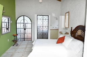 高級寢具、獨特裝潢、布置獨特、免費無線上網