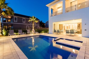 Family Villa, 5 Bedrooms, Golf View, Garden Area | Outdoor pool