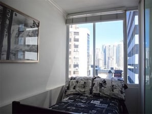 Room, Private Bathroom (Efficiency/Studio Unit! Kitchette) | Desk, iron/ironing board, free WiFi - PanamaRent (Panama City)