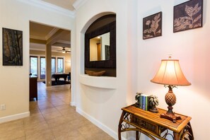 Family Villa, 4 Bedrooms, Non Smoking, Garden Area | Interior