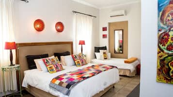 Deluxe Triple Room | Free WiFi, bed sheets