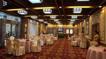 Banquet hall