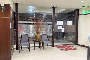 Unclassified image, 5 of 15, button - Royalhotel (Hsinchu)