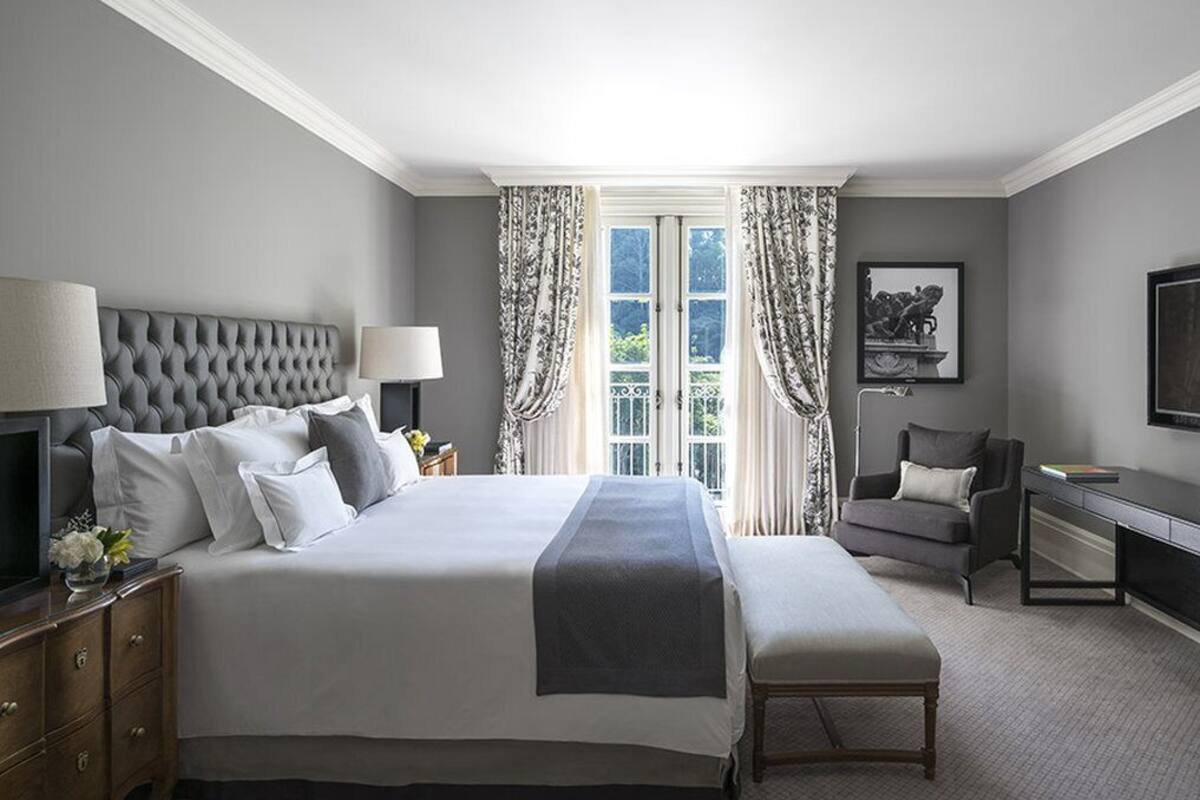 suite (prestige) | premium bedding, minibar, in-room safe, desk