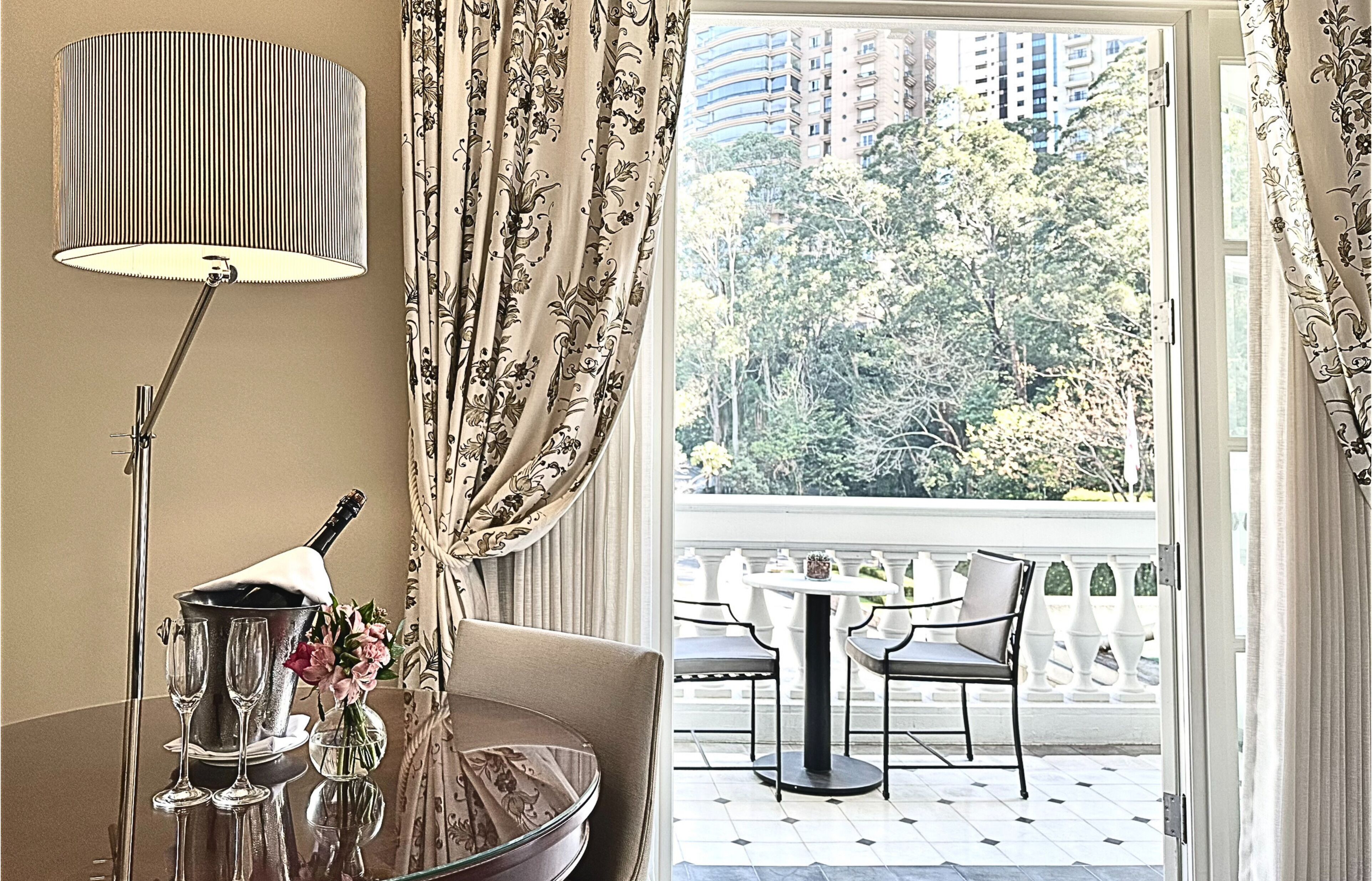 deluxe room, 2 double beds | premium bedding, minibar, in-room safe, desk