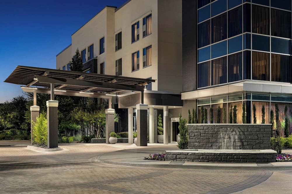 The Elmore Hotel, DFW Southlake, a Tribute Portfolio Hotel