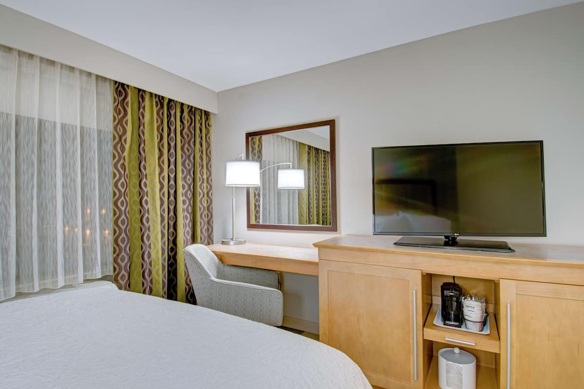 In-room safe, desk, laptop workspace, iron/ironing board