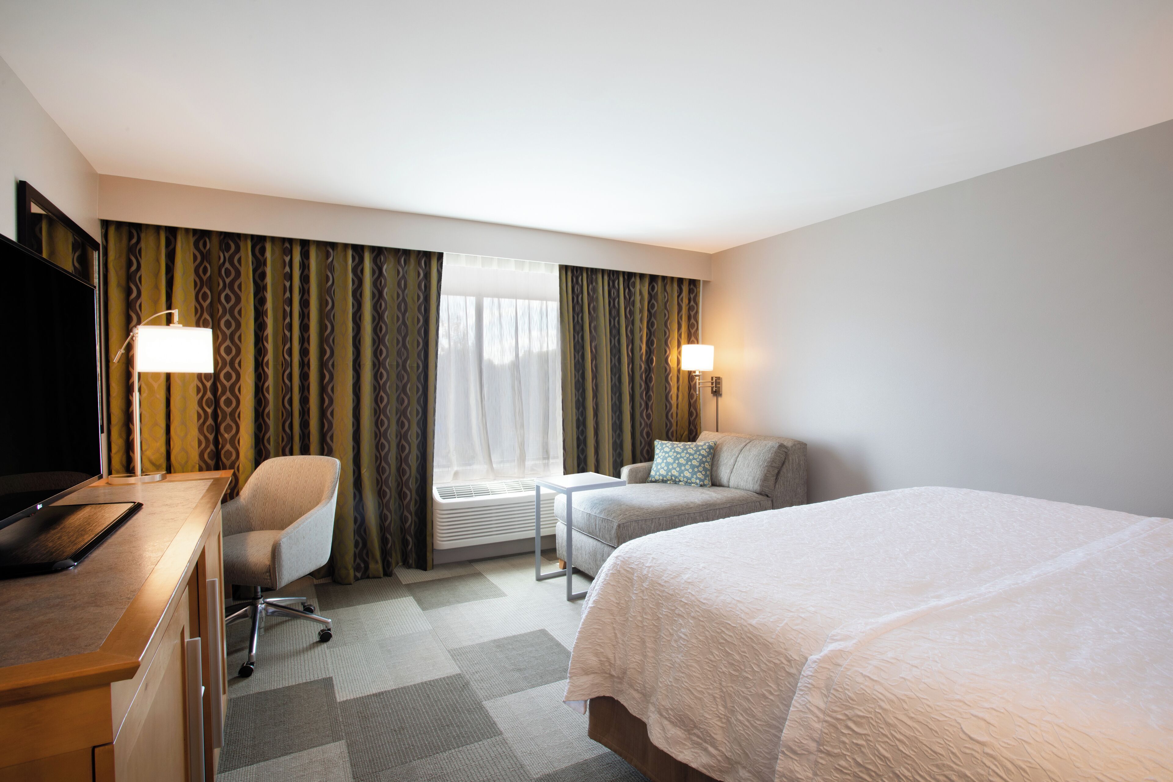 in-room safe, desk, laptop workspace, iron/ironing board