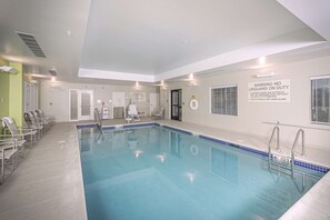 Indoor pool - Hampton Inn Boston - Westborough (Westborough)
