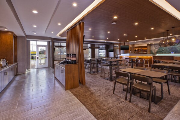 Restaurant - SpringHill Suites by Marriott St. Joseph Benton Harbor (Benton Harbor)