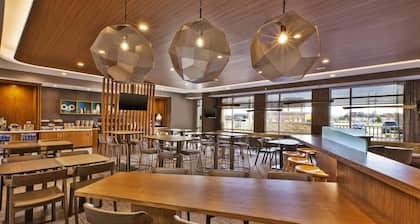 SpringHill Suites by Marriott St. Joseph Benton Harbor