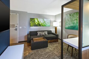 Smart TV, Netflix, iPod dock, pay films - SpringHill Suites by Marriott St. Joseph Benton Harbor (Benton Harbor)