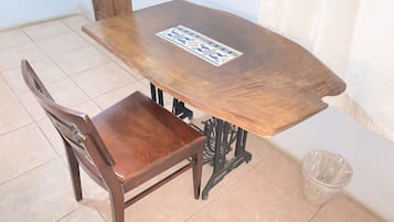 Panoramic Room, Multiple Beds, Balcony, Mountainside | Individually decorated, individually furnished, iron/ironing board, WiFi