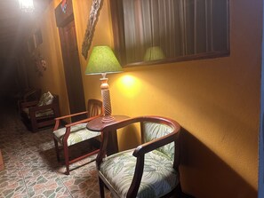 高級寢具、特厚豪華床墊、獨特設計、獨特裝修