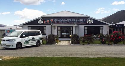 Otematata's Best Dam Pub