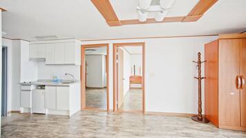 Room, 2 Bedrooms, Sea View | Free WiFi