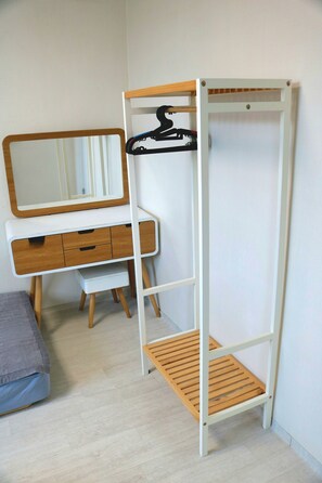 Triple Room, Multiple Beds, Non Smoking | 1 bedroom, free WiFi, bed sheets