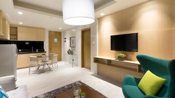 TV, MP3 dock