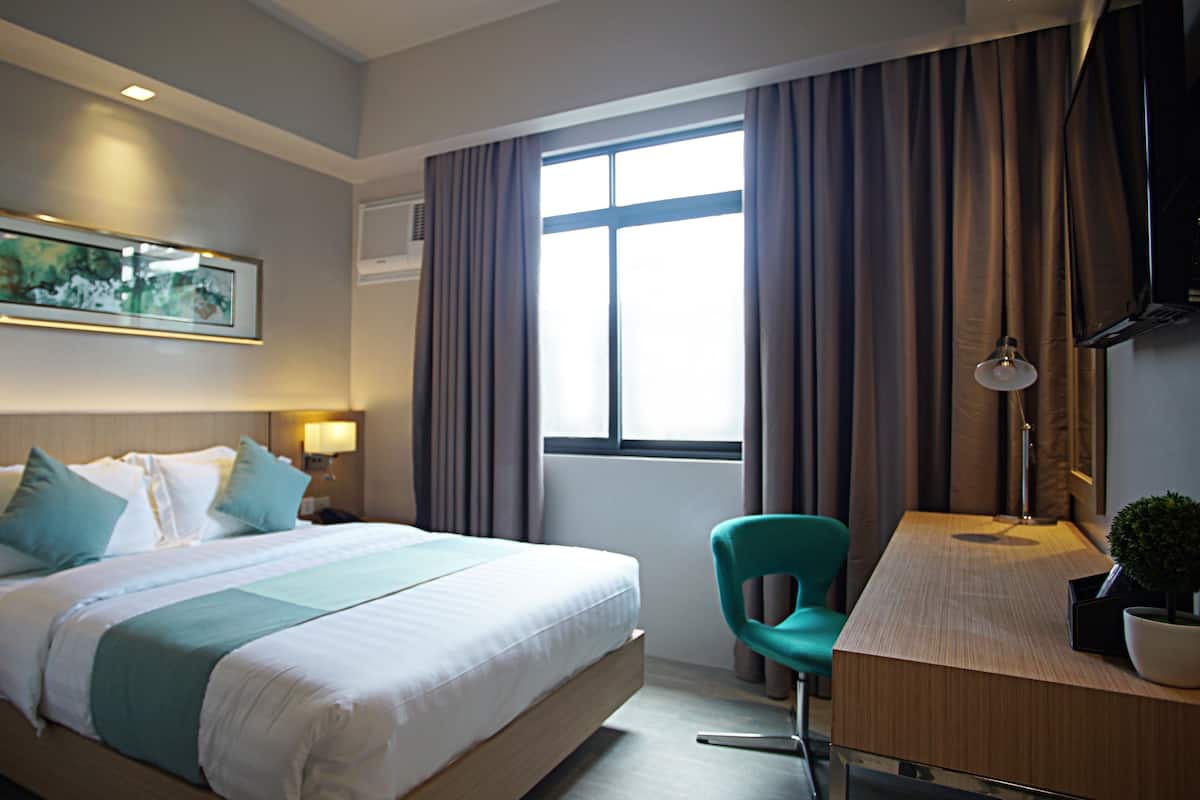 Hochwertige Bettwaren, Pillowtop-Betten, Zimmersafe