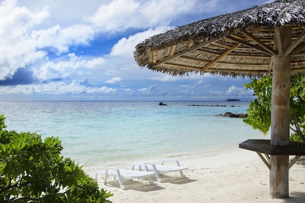 Private beach, white sand, snorkeling, water skiing