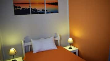 3 bedrooms, in-room safe, iron/ironing board, free cots/infant beds