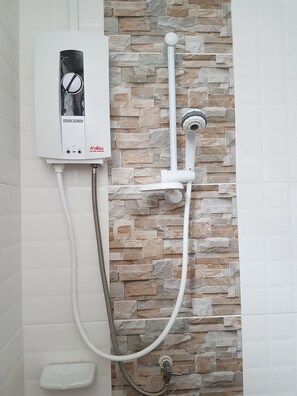 Double Room | Bathroom shower - Baan Siri ChiangRai (Chiang Rai)