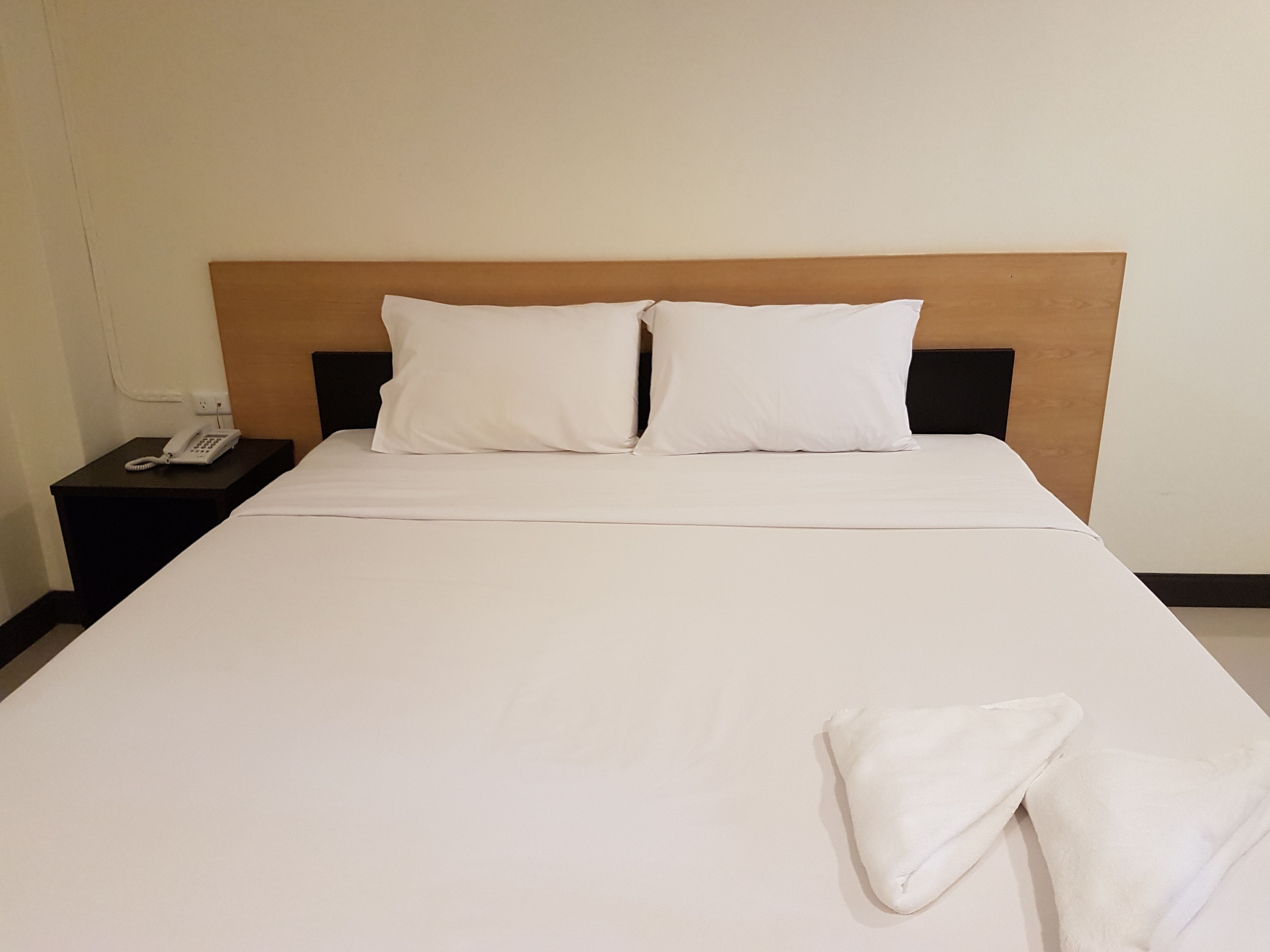 double room | in-room safe, desk, blackout curtains, free wifi