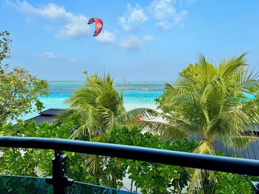 Premium Room, Sea View | 1 bedroom, premium bedding, minibar, desk
