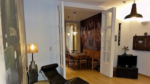Apartment, 1 Bedroom (La 12) | Living area | Flat-screen TV - Train Flat (Brussels)