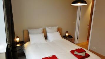 Appartement, 1 slaapkamer (La 12) | Luxe beddengoed, verduisterende gordijnen, een strijkplank/strijkijzer