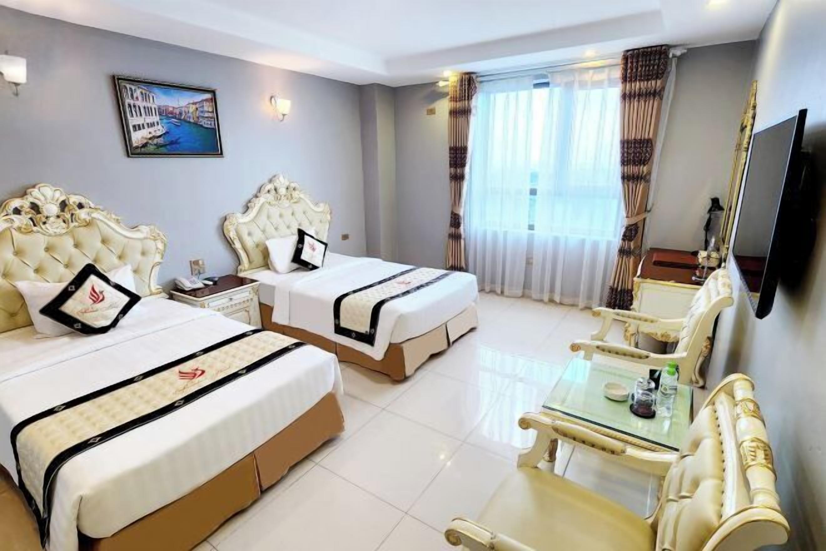 Minibar, in-room safe, desk, blackout curtains