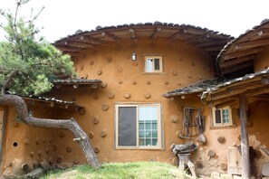 Traditional Room (Attic) - Seunggok E-CO Experience Village (Sangju)