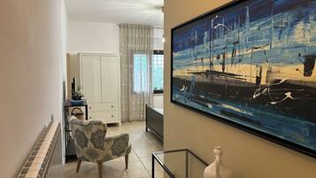 Double or Twin Room, Kitchenette | Individually decorated, individually furnished, desk, blackout drapes
