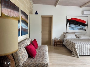 Individually decorated, individually furnished, desk, blackout curtains - Mazzara Farm (Manduria)