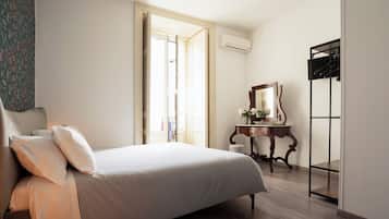 Camera Tripla (1) | Lençóis italianos Frette, roupas de cama premium, edredons de pluma