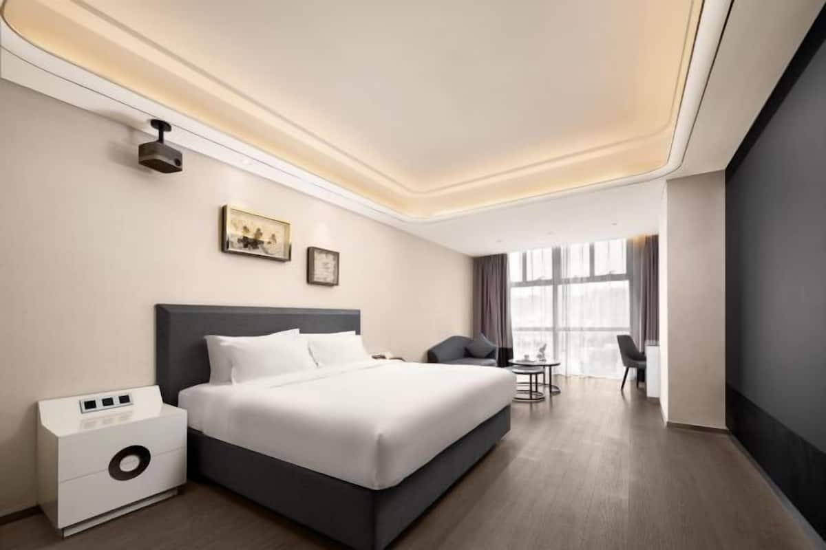 Premium bedding, minibar, in-room safe, individually decorated