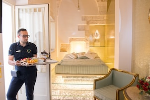 Room service - dining