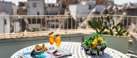 Traditional Suite, 1 Bedroom | View from room