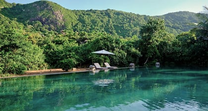 Poulo Condor Boutique Resort and Spa