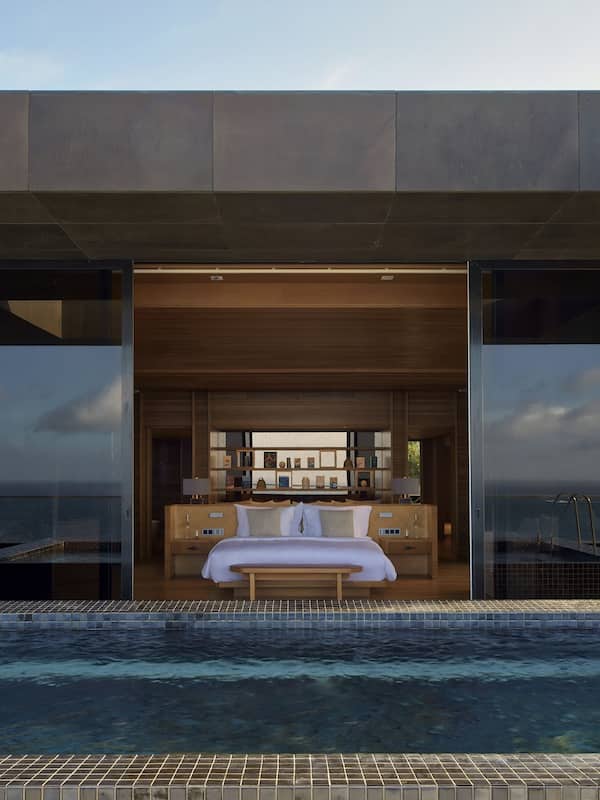 Villa de lujo, 4 habitaciones, cocineta, vista al océano | 1 habitación, ropa de cama de alta calidad y minibar