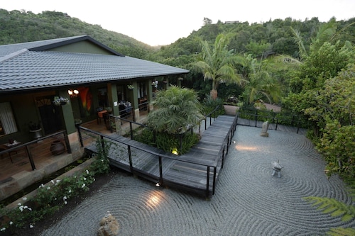 Shangri-La Manor - Adults Only