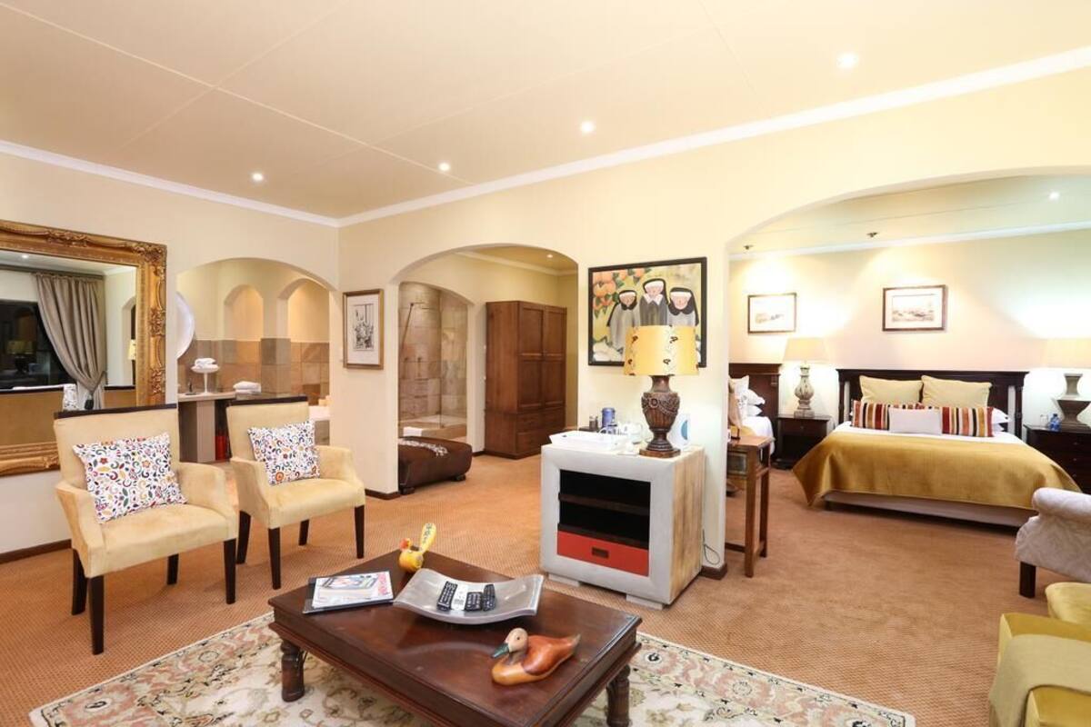 Premium bedding, minibar, in-room safe, free WiFi
