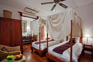 Quarto standard, terraço | Roupas de cama premium, frigobar (abastecido com itens grátis)
