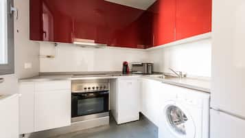 Estudio (1 persona) | Cocina privada | Refrigerador, microondas, horno y tostadora