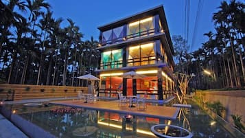 Front of property – evening/night