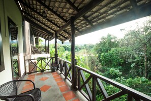 Champa Suite with Garden View | Vistas desde la habitación