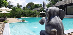 Piscina externa